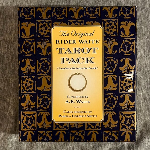 The Original Rider Waite Tarot Pack - Picture 1 of 3